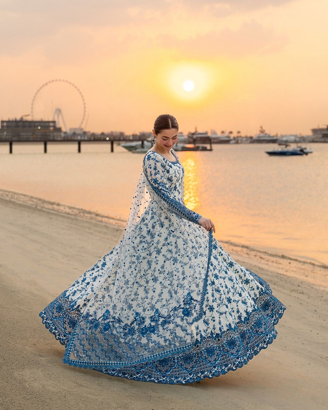 Hania Amir most demanding article