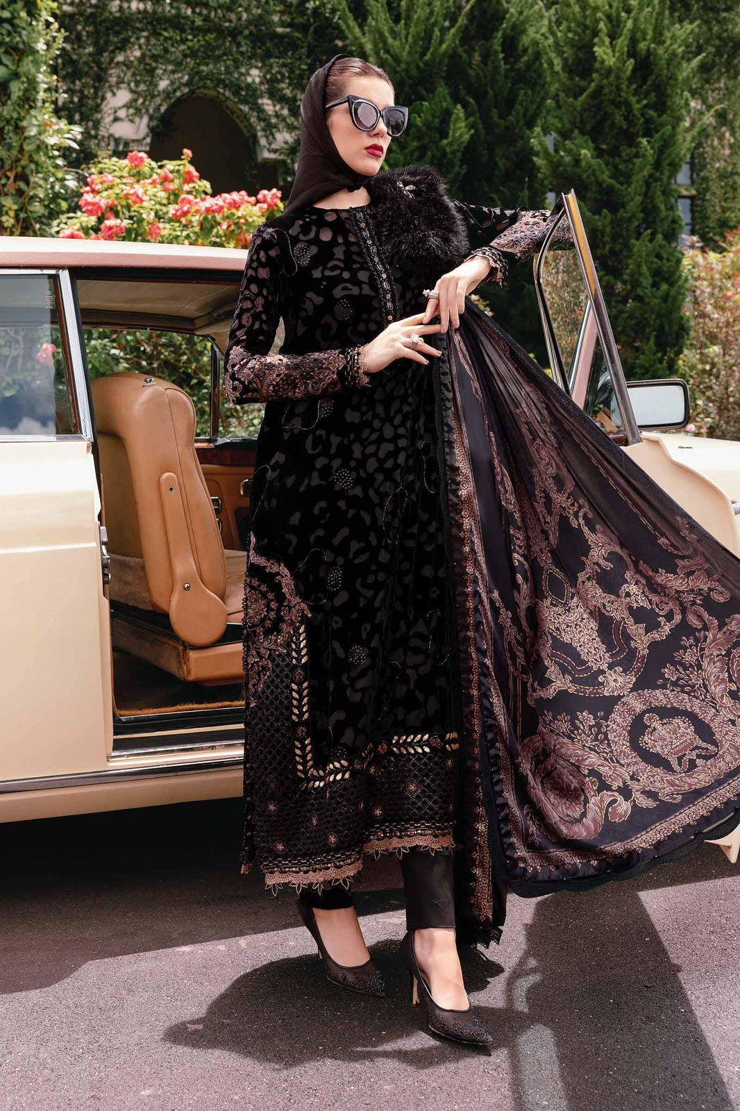 Maria b hit code embroidery collection